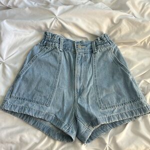 Levi’s Paper-bag Shorts